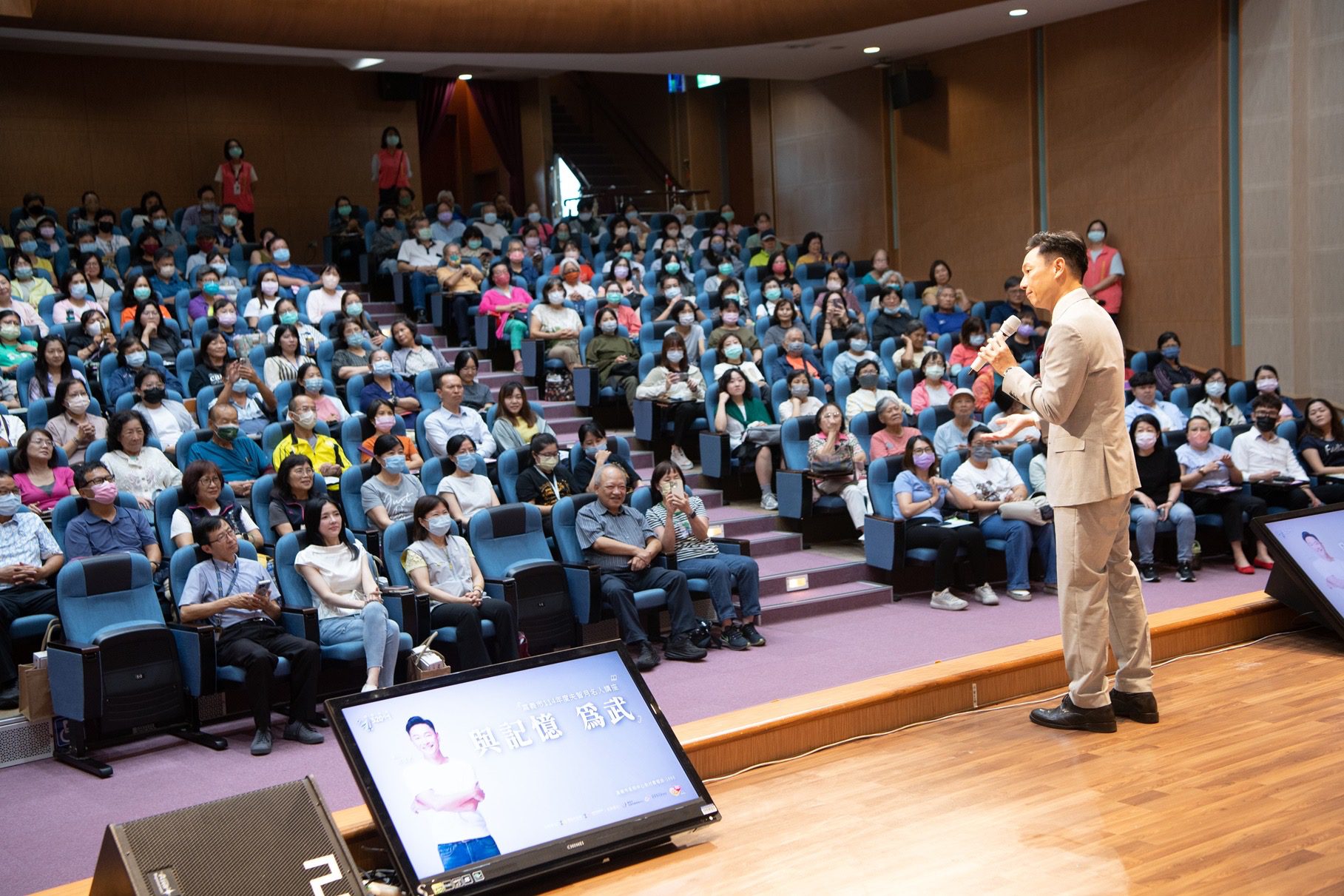 謝祖武嘉義開講「與記憶為武」 分享失智照護心路歷程 15 IMG 9961