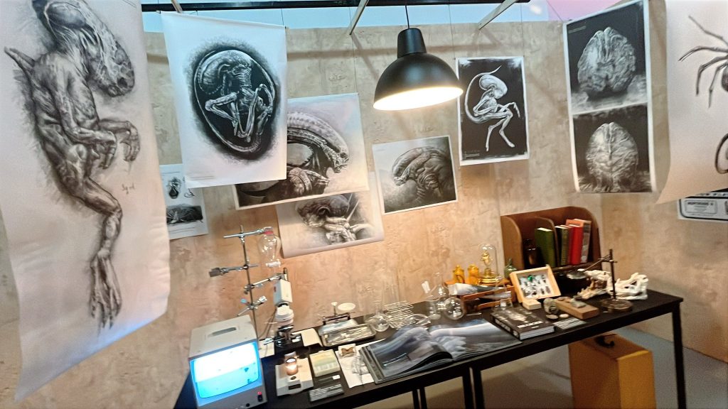 異形00011 1024x576 1