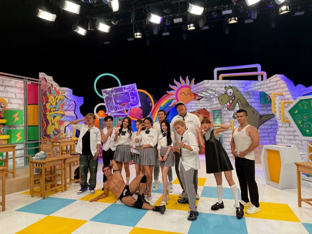 猛男來襲!《綜藝OK啦》唐子元鹹濕互動何妤玟,哈孝遠被劉翔公主抱掀轟動 1 1412986